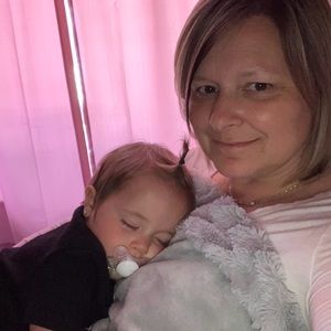 Meet your Posher, Dona